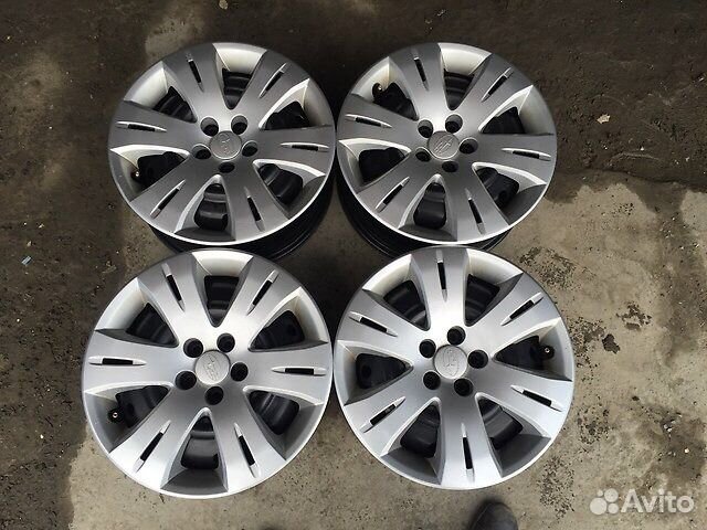 Штампы 16 с колпаками Subaru