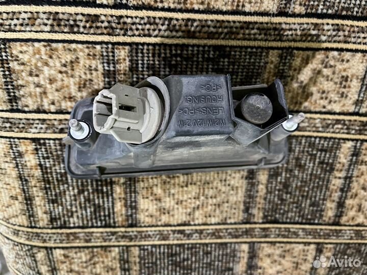 Задниий фонарь птф в бампер nissan tiida c11