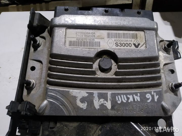 Блок управления двигателем K4M Megane 2