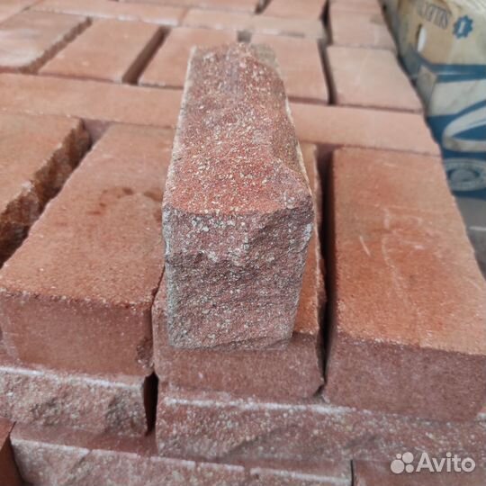 Кирпич прессованный