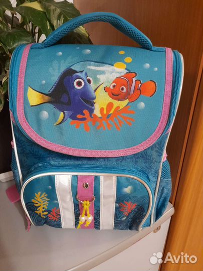 Школьный рюкзак