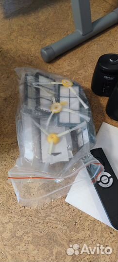 Пылесос iRobot Roomba 880