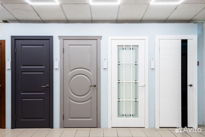 Межкомнатная остекленная дверь