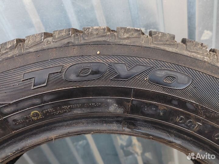 Toyo Observe Ice-Freezer 185/65 R15 88T