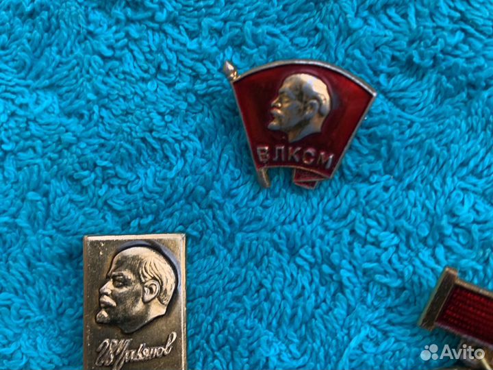 Значки и броши СССР