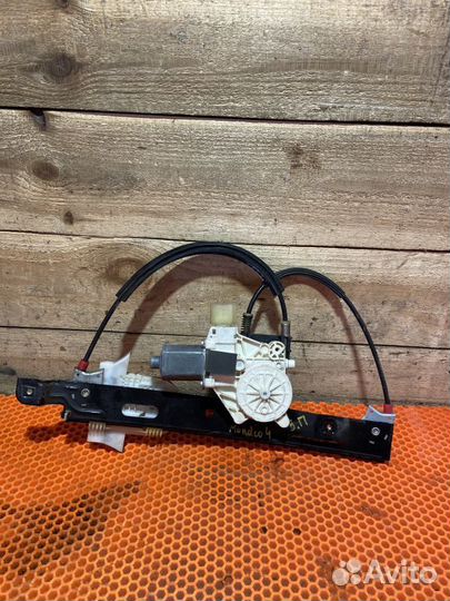 Стеклоподъемник электр. задний правый Ford Mondeo