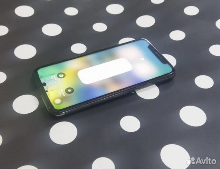 iPhone X, 256 ГБ