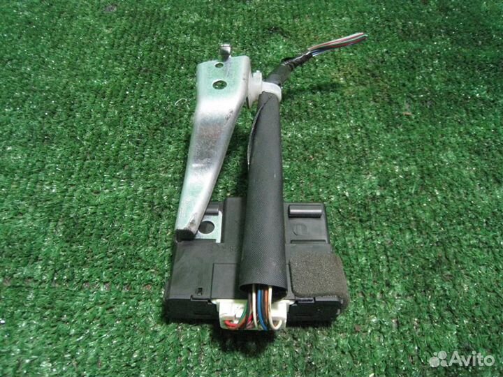 Блок комфорта (коммутационный) Toyota Auris E150