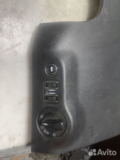 Накладка торпеды додж чарджер 2011+