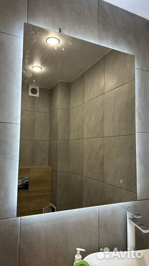 Зеркало с подсветкой