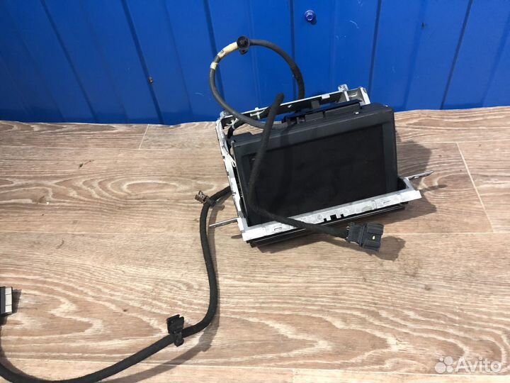 Информационный дисплей Audi A8 D3