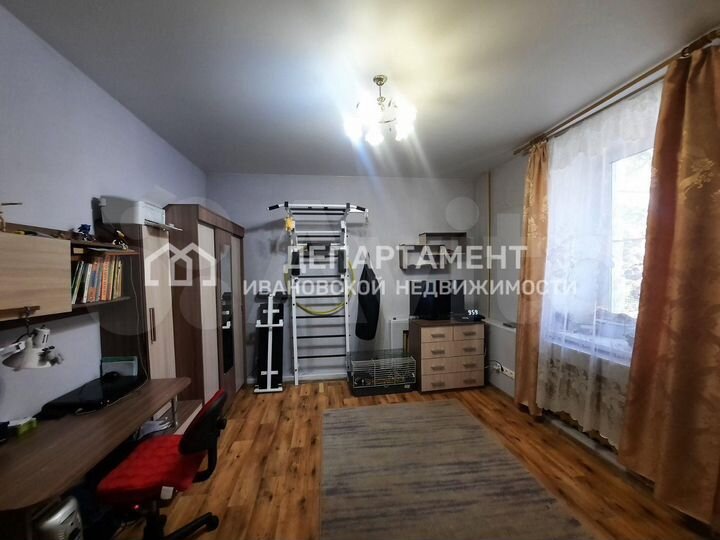 2-к. квартира, 57 м², 1/2 эт.