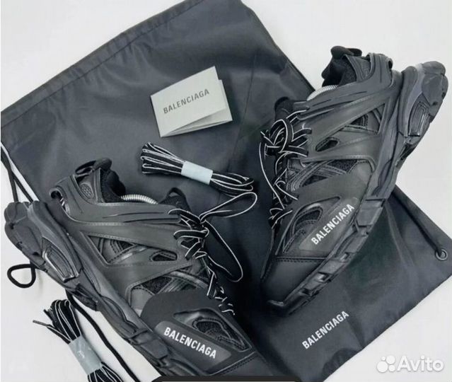 Balenciaga Track