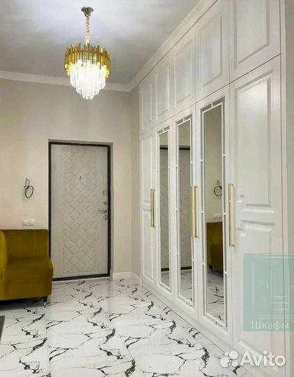 Угловой шкаф