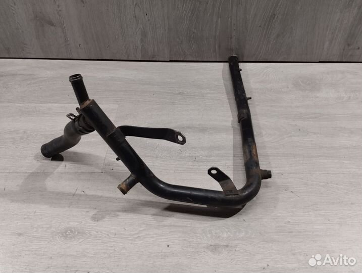 Трубка системы охлаждения Volkswagen Transporter