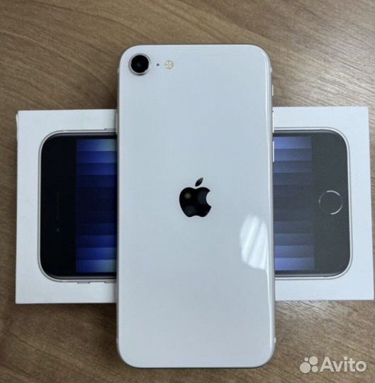 iPhone SE (2022), 256 ГБ