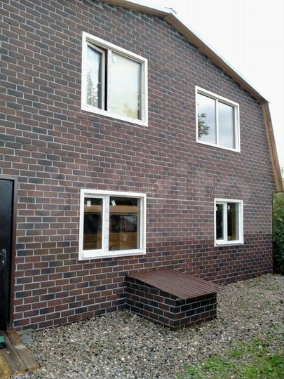 Дом 140 м² на участке 2 сот.