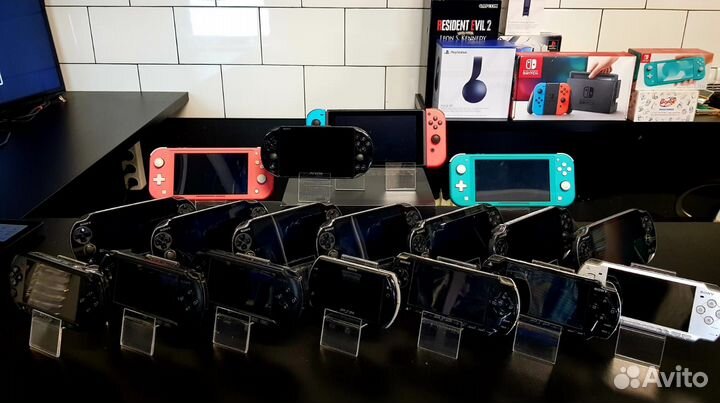 Портативные консоли PSP/Vita/Switch + много игр