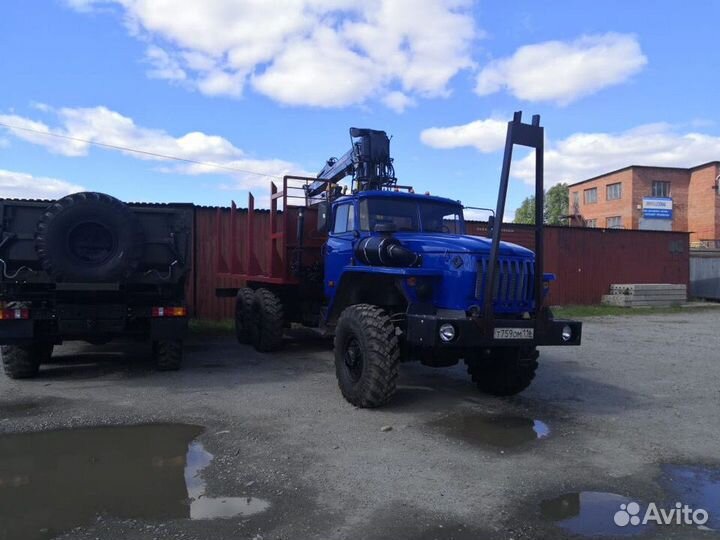 Урал 4320-0911-40 с КМУ, 2005