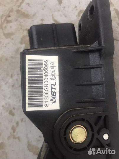 Chery indis s18d педаль газа