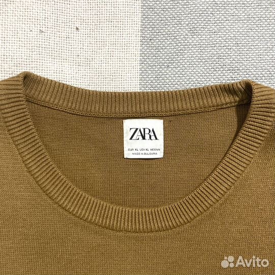 Коричневая кофта бренда zara