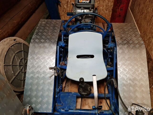 Снегоуборщик бу