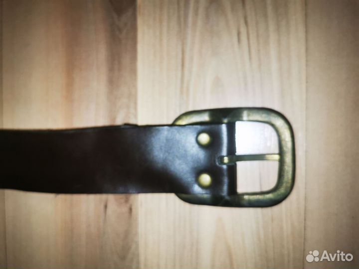 Ремень с металлическими пластинами