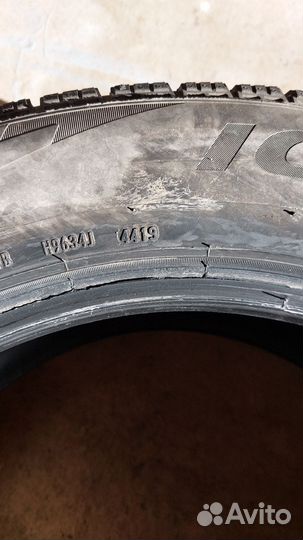 Pirelli Ice Zero FR 235/55 R18 104T