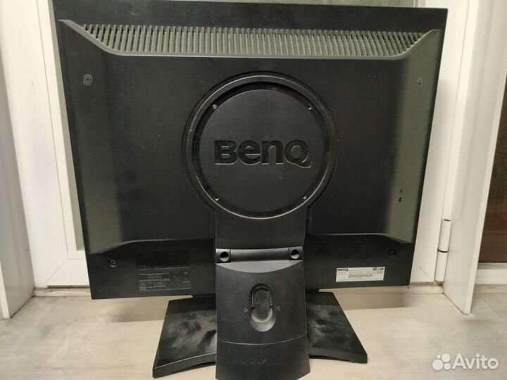Монитор Benq q9t4