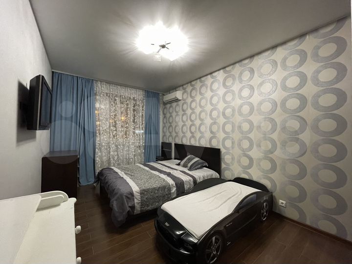 2-к. квартира, 66 м², 2/17 эт.