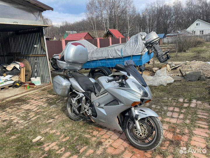 Мотоцикл honda VFR800