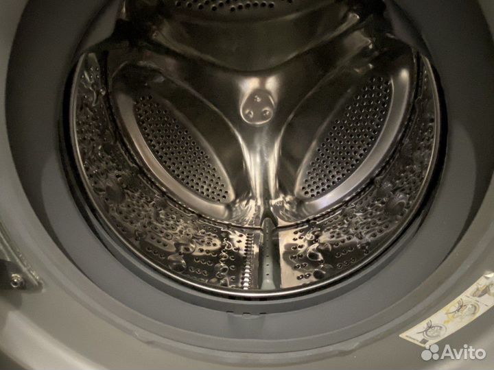 Продам стиральную машину