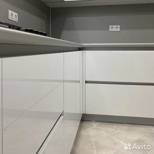 Кухня Белая на заказ