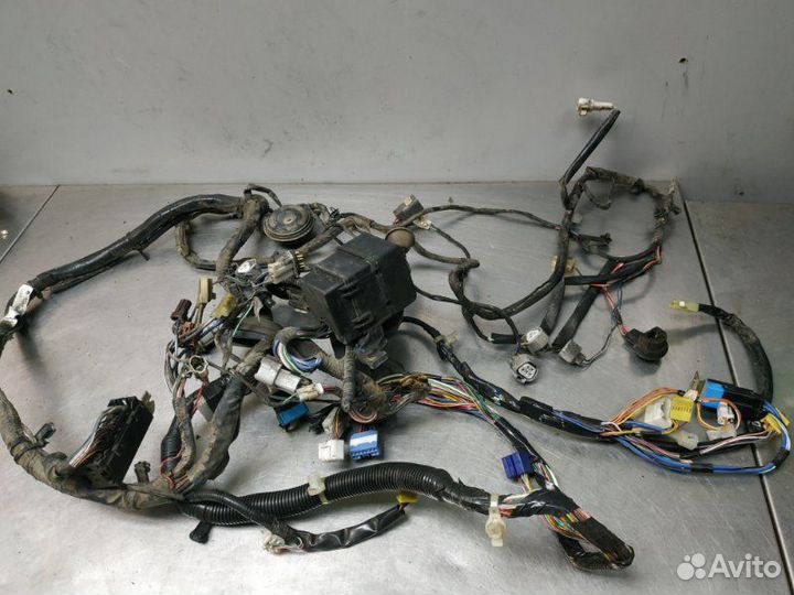 Проводка двс Suzuki Liana ER M16A 2001-2008