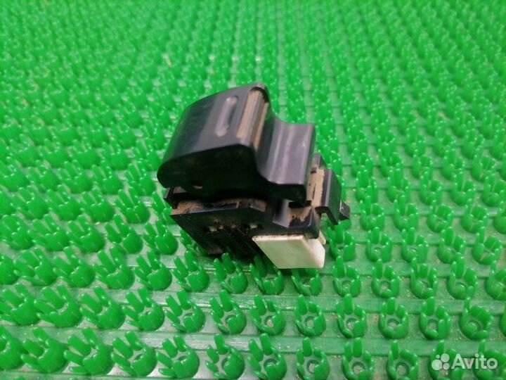 Кнопка стеклоподъемника Byd F3 XC 4G15S 2008