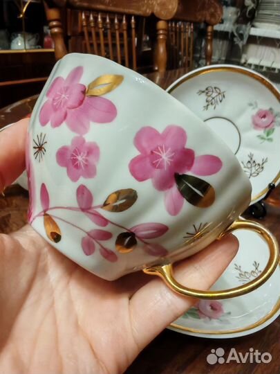 Чашки, блюдца