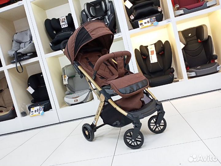 Прогулочная коляска Farfello Comfy Go Brown