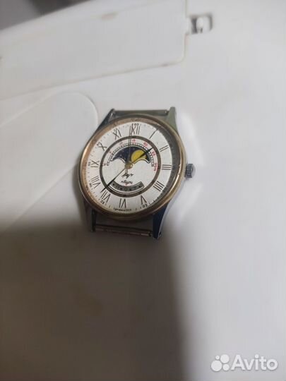 Наручные Часы лунный календарь, Луч, СССР