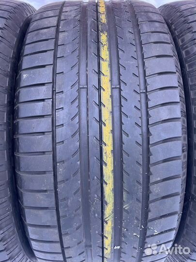 Goodyear Eagle F1 A/S-C 295/40 R22