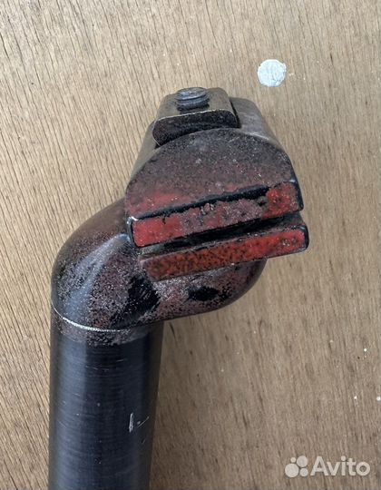 Подседельный штырь