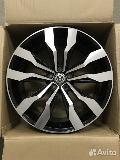 Зимние колеса на Volkswagen Teramont R20