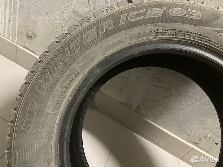 Dunlop SP Winter Ice 03 205/65 R16 99