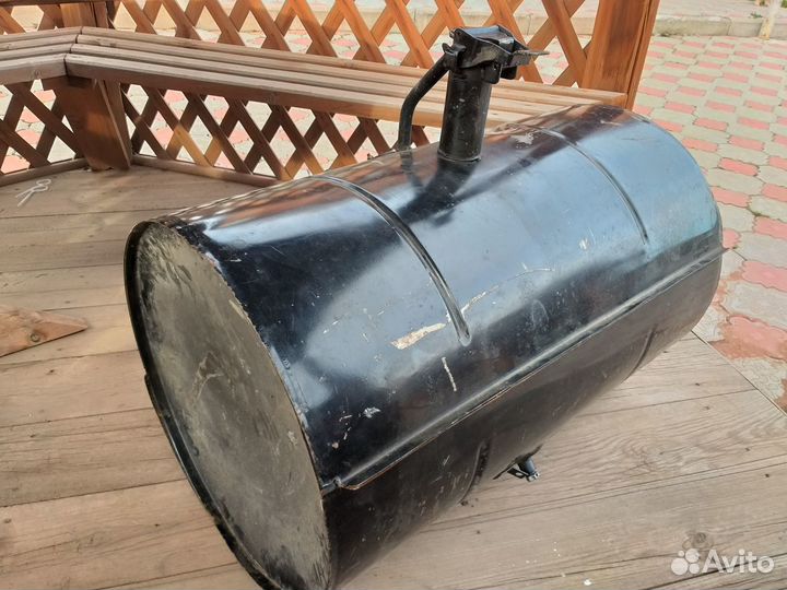 Топливный бак