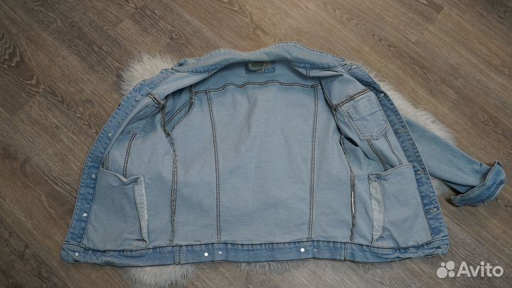 Джинсовая куртка Pull bear