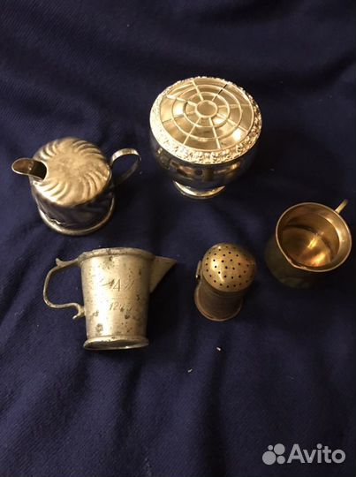 Сливочники, сахарница, солонка латунь, олово