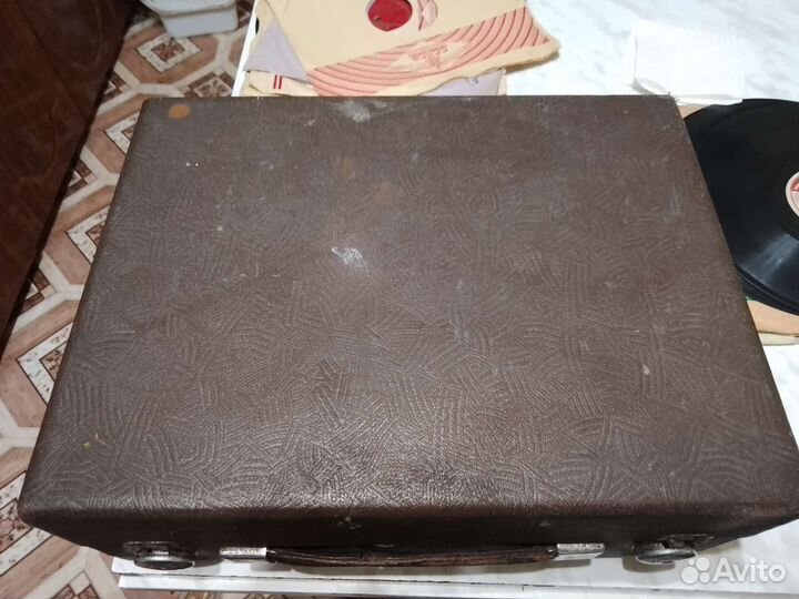 Патефон поперечный