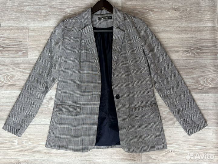 Продам костюм