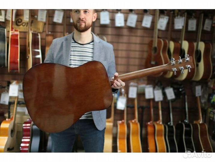 Yamaha F310 акустическая гитара