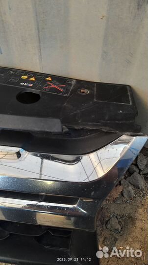 Решетка радиатора renault duster рестайлинг