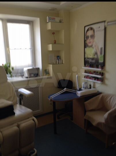 Кабинет в салоне красоты, 15 кв м